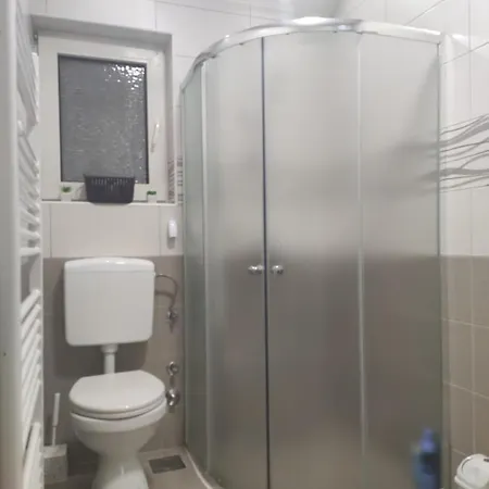 Airport Apartment
